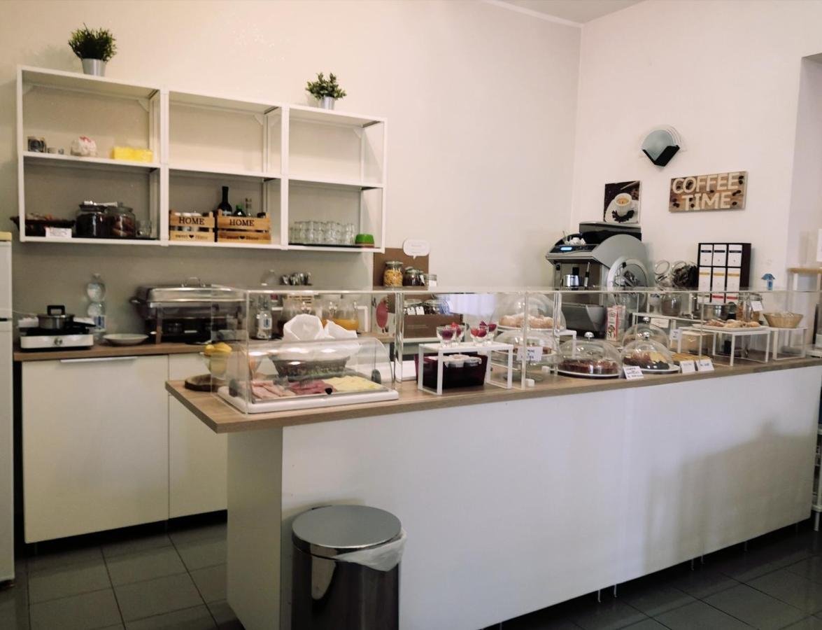 Hotel Iride Suite, Breakfast&Brunch - ideale per famiglie e coppie Riccione Esterno foto