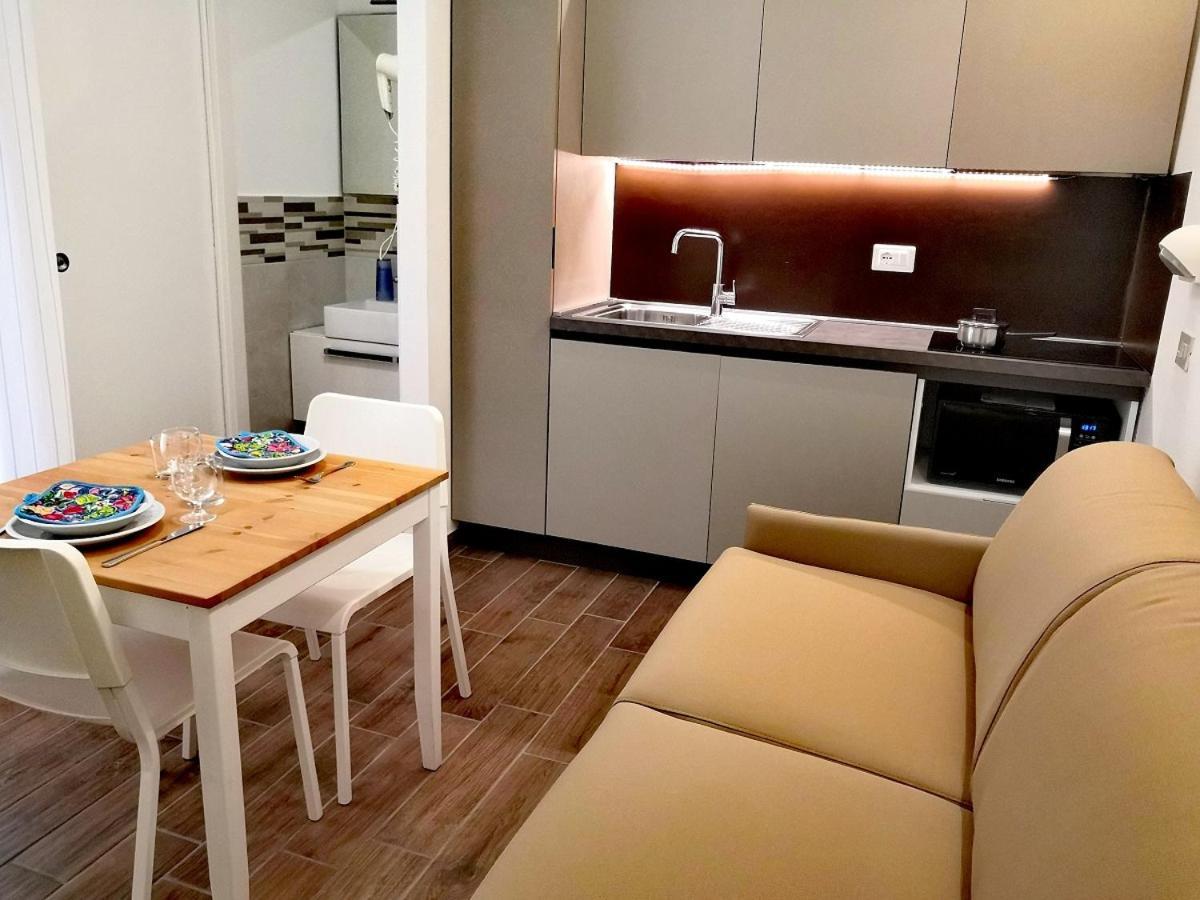 Hotel Iride Suite, Breakfast&Brunch - ideale per famiglie e coppie Riccione Esterno foto